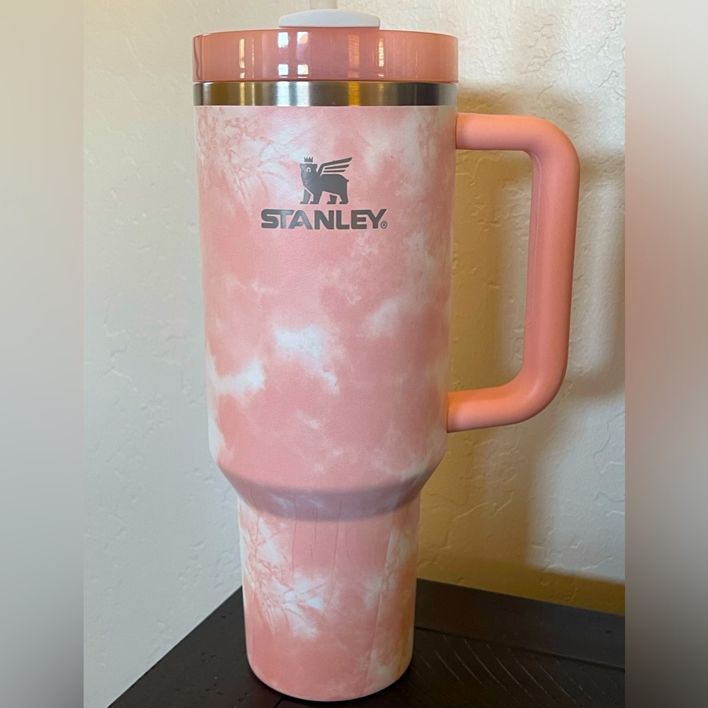 Stanley Quencher 40oz with Custom Dyed Lid